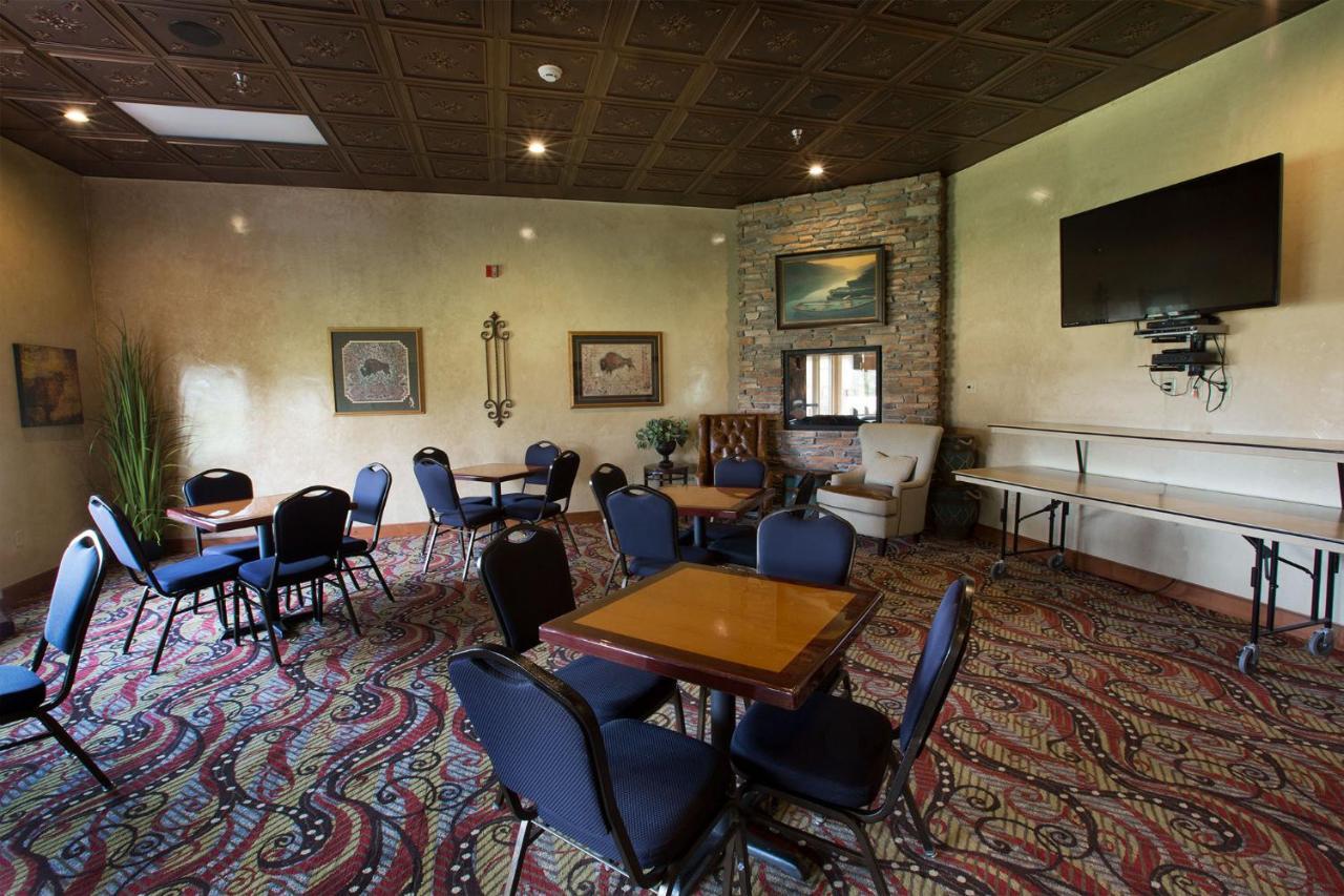 Miles City Hotel & Suites 外观 照片